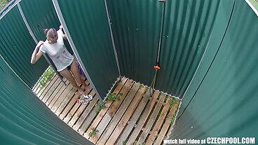 Sofa smut dengan Romana panas dari sex kanak kanak melayu Tug Pass