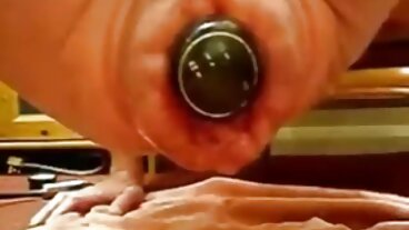 Skru mulut dengan video sek malayu Sofia Lee panas daripada Bang Bros