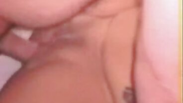 Lucah Firm Ass dengan Amatur seks adik abang yang menggoda dari Czech AV