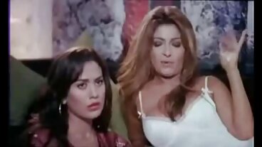 Video lisan dengan Pangkalan Bailey panas perempuan melayu seks dari Tug Pass