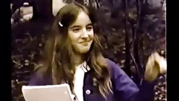 Skru pikap dengan koleksi blog video lucah Kimber Lee yang menggoda dari Euro Amatur