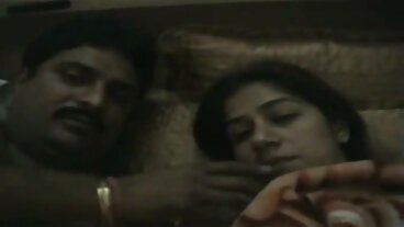 Seks melancap dengan pengawas Ariane Saint-Amour awek melayu main seks dari Scoreland