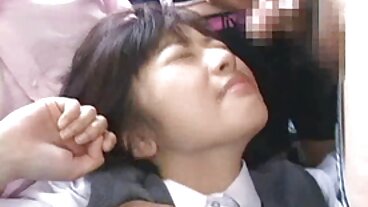 Small Tits bang dengan Silvia Rubi yang menggoda seks pelajar dari MamacitaZ