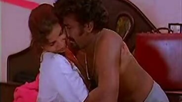 Filem Silicone Tits dengan Priya Anjali Rai yang menggoda dari Tonight's Girlfriend vedio lucah negro